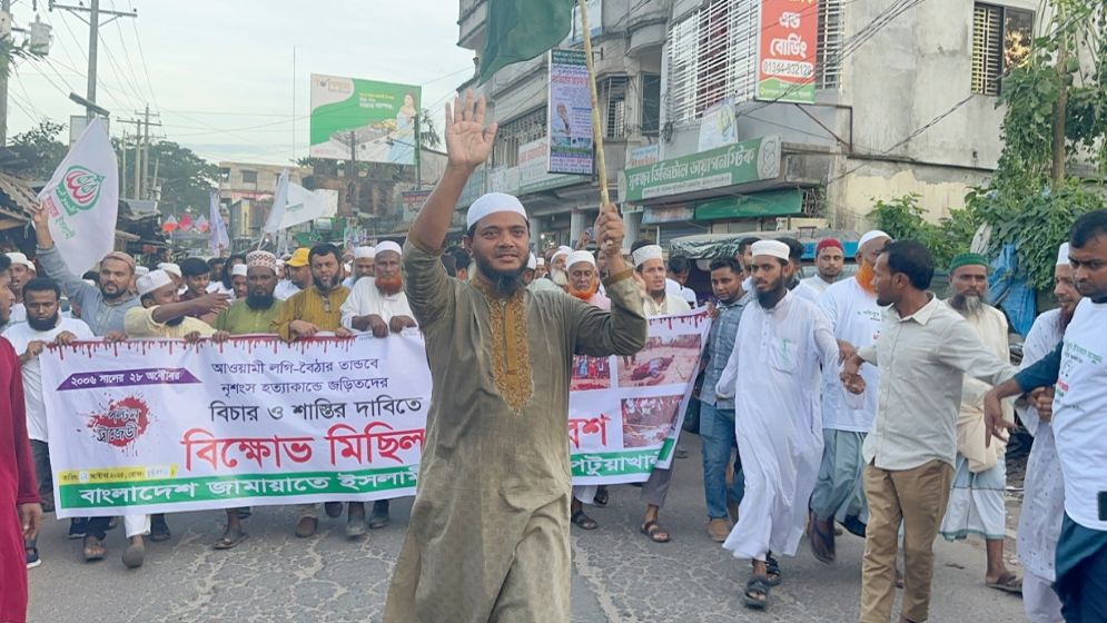 ইসলামের বিজয়ের মাধ্যমেই শহীদদের রক্তের বদলা নেওয়া হবে: মাসুদ