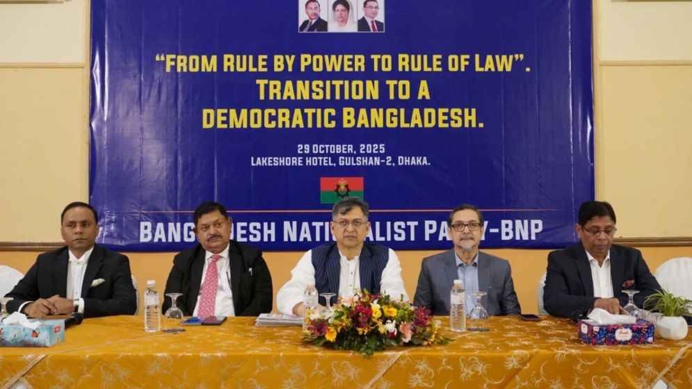 ‘সরকার, কমিশন এবং আরও দু-তিনটি দল একদিকে, আমি বিপক্ষে খেলেছি’