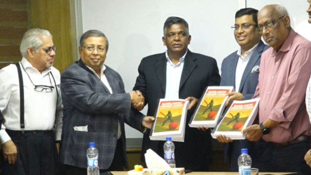 বিসিবিতে জমা পড়া ৯০০ পৃষ্ঠার তদন্ত প্রতিবেদনে কী আছে?