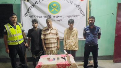 সাভারে সেনা অভিযানে বিপুল অস্ত্র ও মাদক উদ্ধার, গ্রেফতার ৭