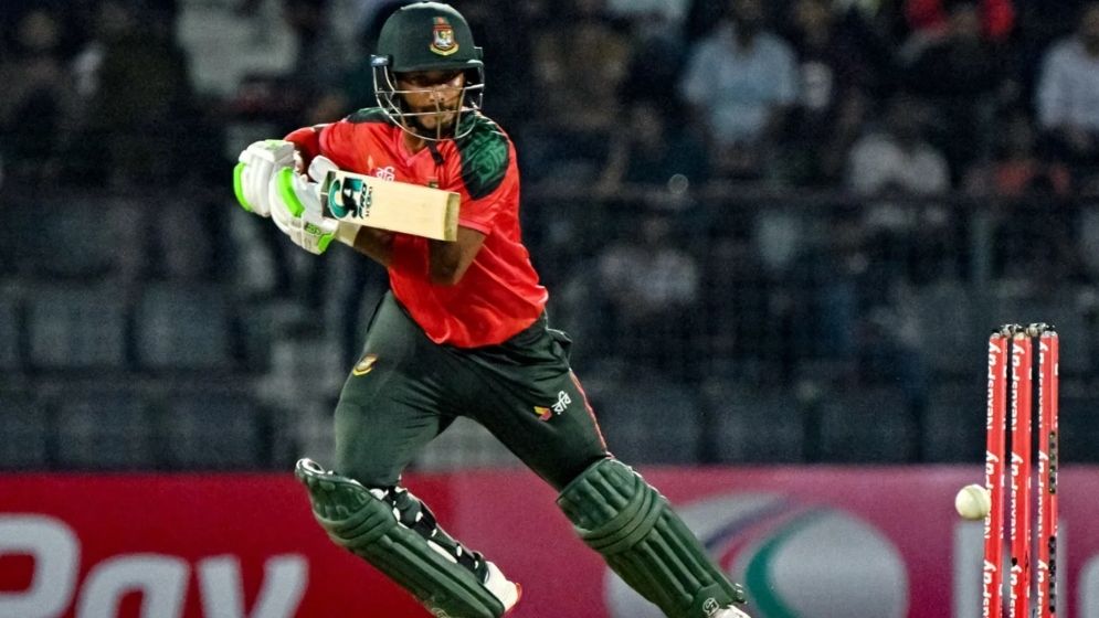 হৃদয়কে সরিয়ে যে রেকর্ড গড়লেন তামিম