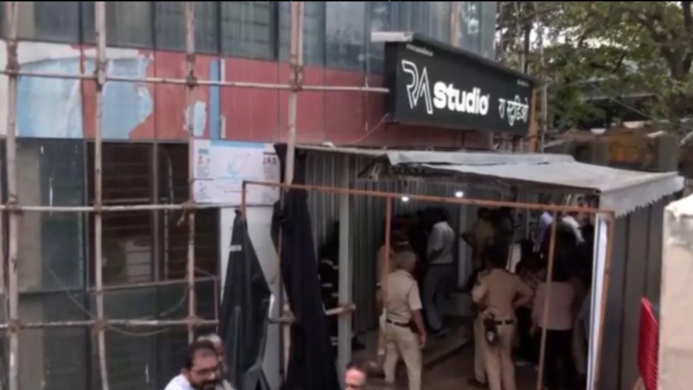 পুলিশের সঙ্গে সংঘর্ষে শিশু জিম্মিকারী নিহত