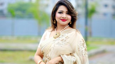 ক্ষোভ ঝাড়লেন আঁখি আলমগীর