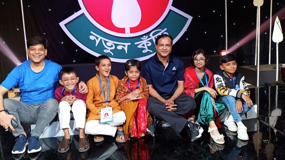 ১৬ বছর পর বিটিভির ‘নতুন কুঁড়ি’ অনুষ্ঠানে আসিফ আকবর