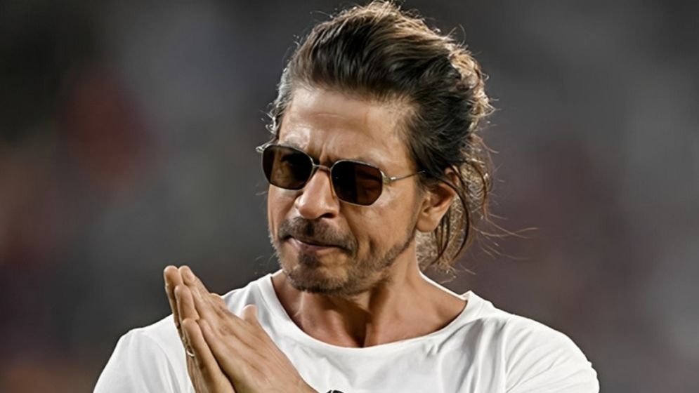 জন্মদিনে ভক্তদের কাছে ক্ষমা চাইলেন শাহরুখ