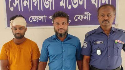 পরকীয়ায় বাধা দেওয়ায় যুবককে কুপিয়ে হত্যা
