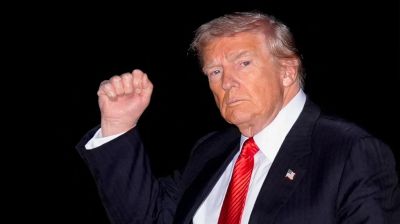 বিশ্বকে ১৫০ বার উড়িয়ে দেওয়ার হুমকি ট্রাম্পের