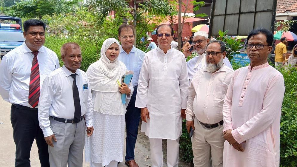 লালমনিরহাট-৩ আসনে ধানের শীষ পেলেন আসাদুল হাবিব দুলু