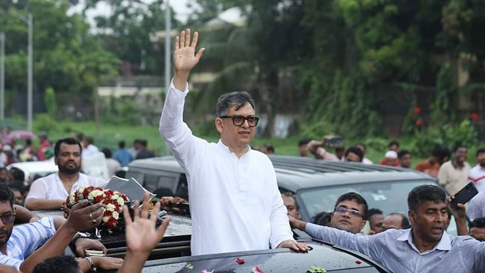 সালাহউদ্দিন আহমেদের উত্থান: যুক্তির ভাষায় নতুন রাজনৈতিক আখ্যান