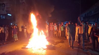 বিএনপির মনোনয়ন পরিবর্তনের দাবিতে সড়ক অবরোধ