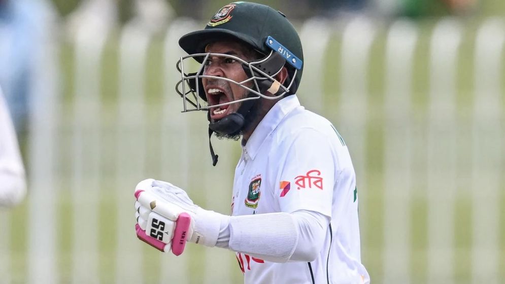 সেঞ্চুরি করে মুশফিকের ‘খ্যাপাটে’ উদযাপন