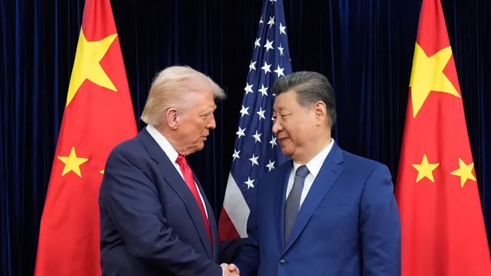 চিপ রপ্তানিতে নিষেধাজ্ঞা শিথিল করছে চীন