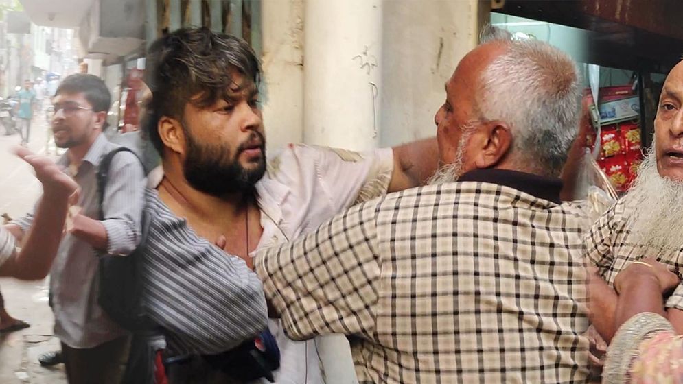 ছাত্রদল নেতার বাবার নেতৃত্বে হামলা, ২ সাংবাদিক আহত