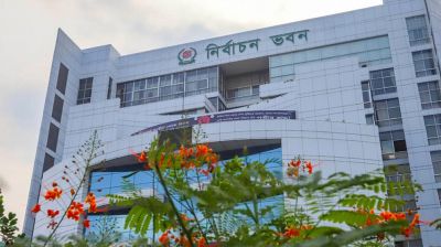 ভোটার এলাকা পরিবর্তনের সুযোগ দিল ইসি