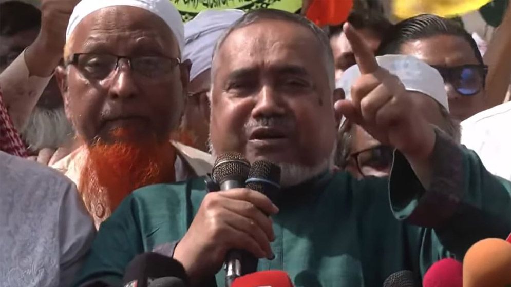 নো হাংকি পাংকি, জাতীয় নির্বাচনের আগেই গণভোট হতে হবে: তাহের