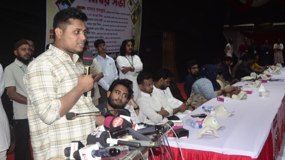 ‘যারা বিএনপির মনোনয়ন বঞ্চিত হয়েছেন, তাদের এনসিপিতে স্বাগতম’