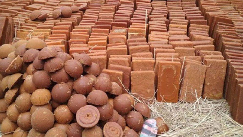 দুইশ কোটি টাকার গুড় বিক্রির সম্ভাবনা