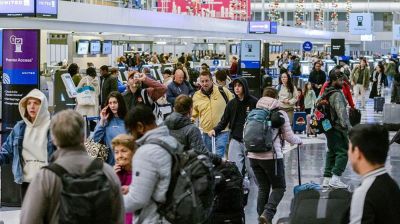 বারবার কেন যুক্তরাষ্ট্রেই কেবল শাটডাউন হয়?