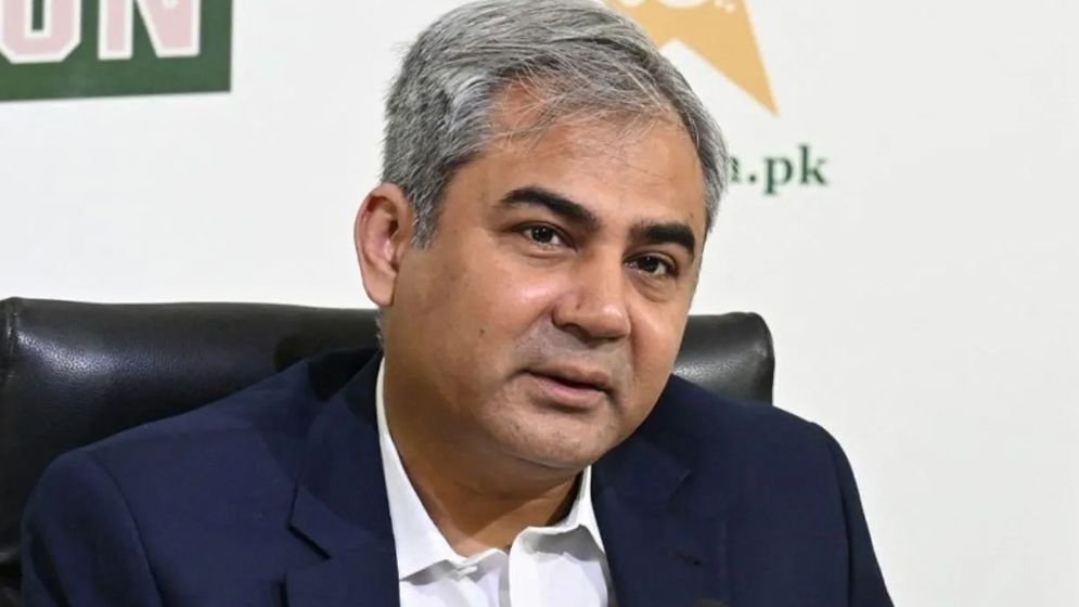 আইসিসির বোর্ড মিটিংয়ে যোগ দিতে দুবাইয়ে পিসিবি সভাপতি