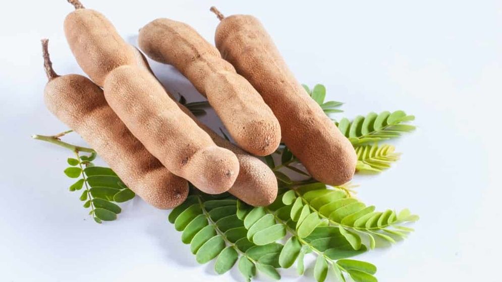 যত গুণ তেঁতুলে