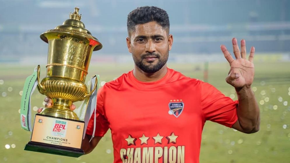 বিপিএলে কোচ হিসেবে অভিষেক হচ্ছে ইমরুলের