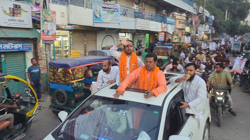 গণঅধিকার পরিষদের হানিফের মোটরসাইকেল শোভাযাত্রা