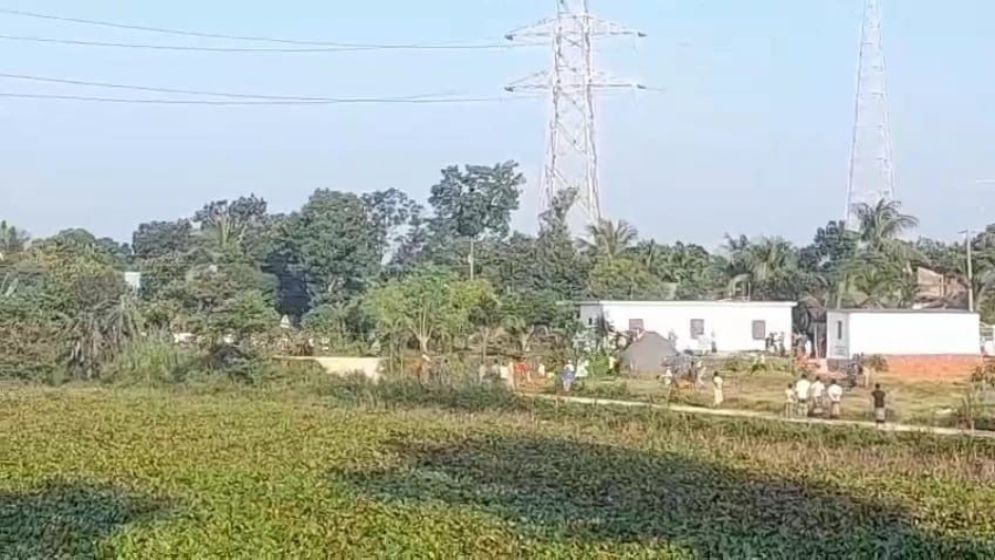 মাইকে ঘোষণা দিয়ে ফের দুপক্ষের টেঁটাযুদ্ধ