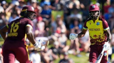 বিশ্বরেকর্ড গড়েও নিউজিল্যান্ডকে হারাতে পারল না ওয়েস্ট ইন্ডিজ