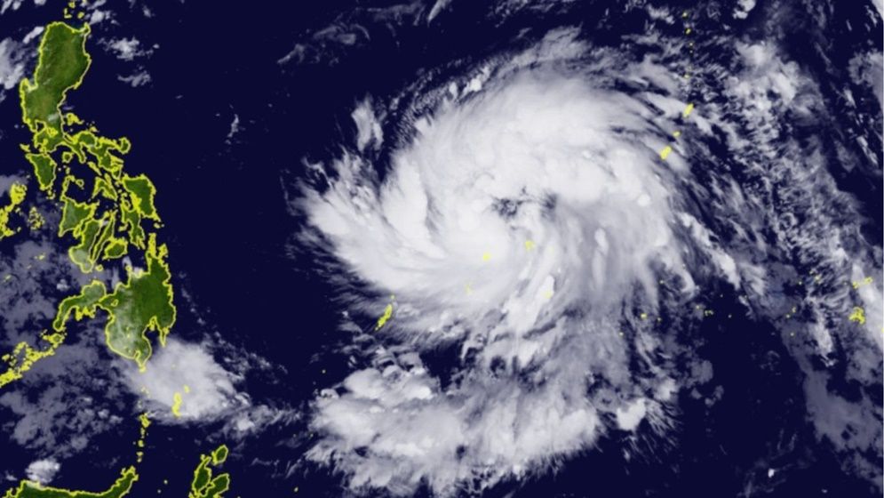 ফিলিপাইনে আঘাত হানল সুপার টাইফুন ‘ফুং ওং’