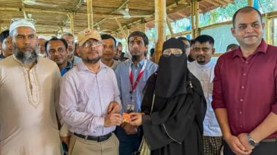 রোহিঙ্গাদের জন্য বৈধ সিম বিতরণ
