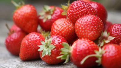 শীতকালে স্ট্রবেরি খাওয়ার উপকারিতা জানেন কি