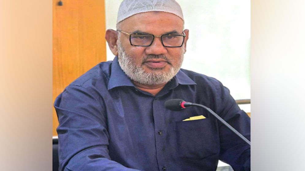 মিথ্যা তথ্য দিয়ে ২৫ বছর চাকরি