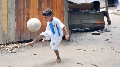 বিকেএসপিতে স্কলারশিপ পাচ্ছে ক্ষুদে ‘মেসি’