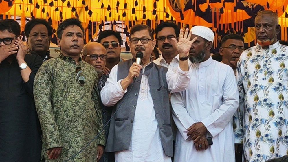 বগুড়া-২ আসনে নির্বাচন করতে বিএনপির কাছে দাবি মান্নার