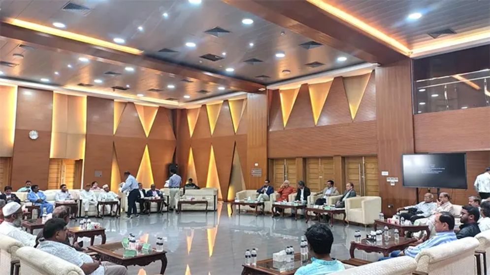 চোখ রাঙানি উপেক্ষা করেই জুলাই আদেশ চূড়ান্ত