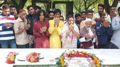 গাজীপুরে শ্রদ্ধা-ভালোবাসায় হুমায়ূন আহমেদকে স্মরণ