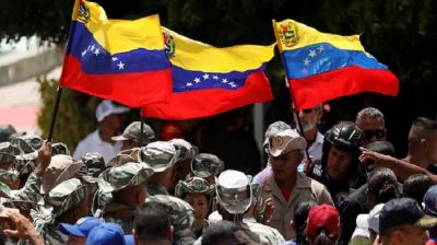 হামলার ভয়ে গেরিলা যুদ্ধের প্রস্তুতি ভেনিজুয়েলার