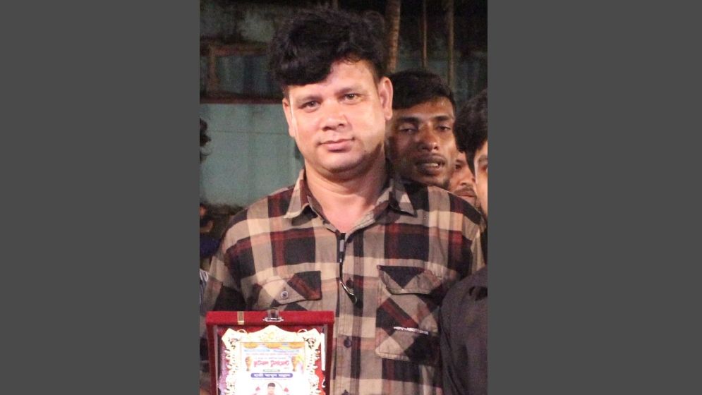 দুর্বৃত্তের গুলিতে শ্রমিক দল নেতা খুন