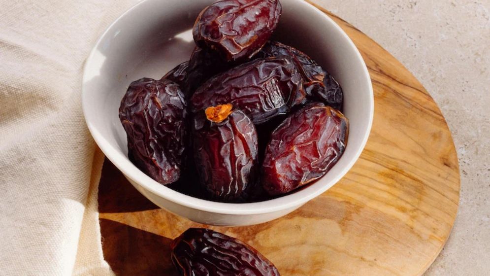 গাট ও লিভারের যত্নে আদর্শ স্ন্যাকস ‘পিনাট বাটার ডেট বাইটস’