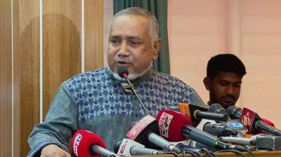 সরকার একটি দলের ফাঁদে পা দিয়েছে