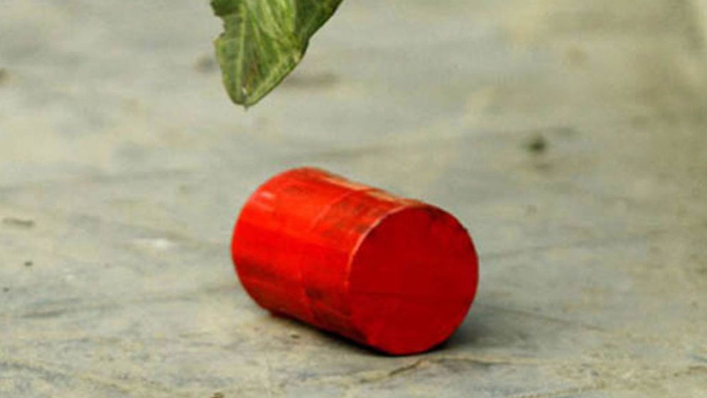 কারওয়ান বাজারে ককটেল বিস্ফোরণ, দুই থানার দ্বন্দ্ব