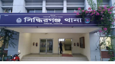 সিদ্ধিরগঞ্জে দুই পরিবহণে আগুন, অজ্ঞাত ৫০ জনের বিরুদ্ধে মামলা