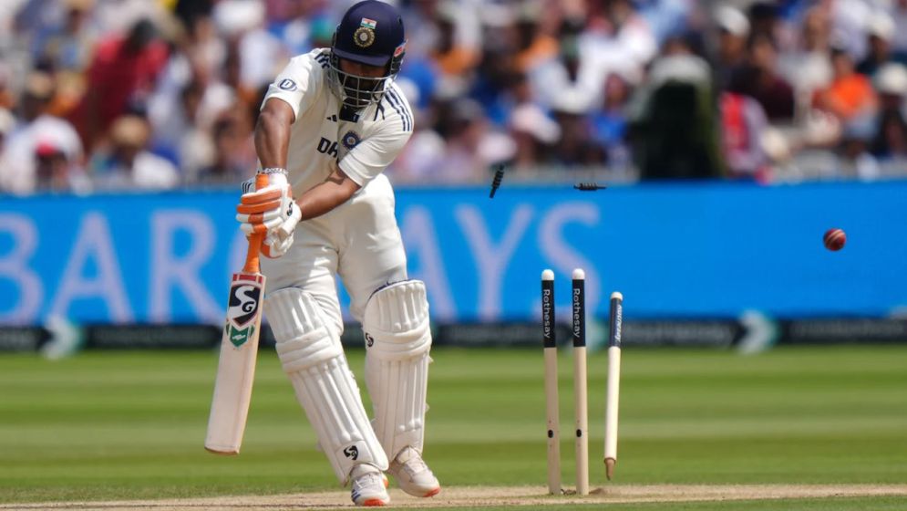 ‘ওরা টেস্ট ক্রিকেটকে ধ্বংস করে দিয়েছে’