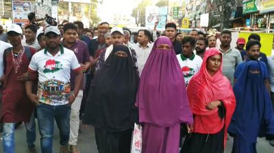 হাসিনার ফাঁসির রায় দ্রুত কার্যকর দাবি বগুড়ার শহীদ পরিবারের