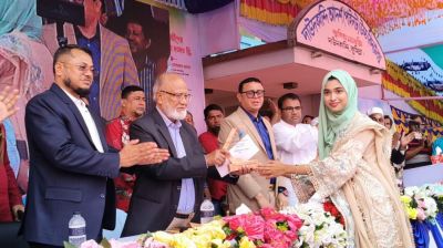 ফ্যাসিস্ট হাসিনা দেশের শিক্ষা ব্যবস্থাকে ধ্বংস করেছে: ড. মোশাররফ