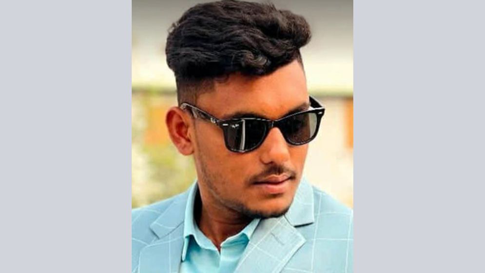 শয়ন ঘরে কলেজছাত্রের ঝুলন্ত লাশ, ডায়েরিতে মিলল চিরকুট