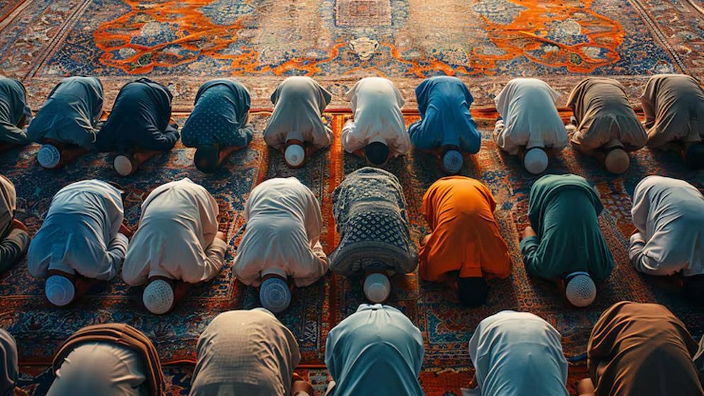 নামাজের সময়সূচি: ১৮ নভেম্বর ২০২৫