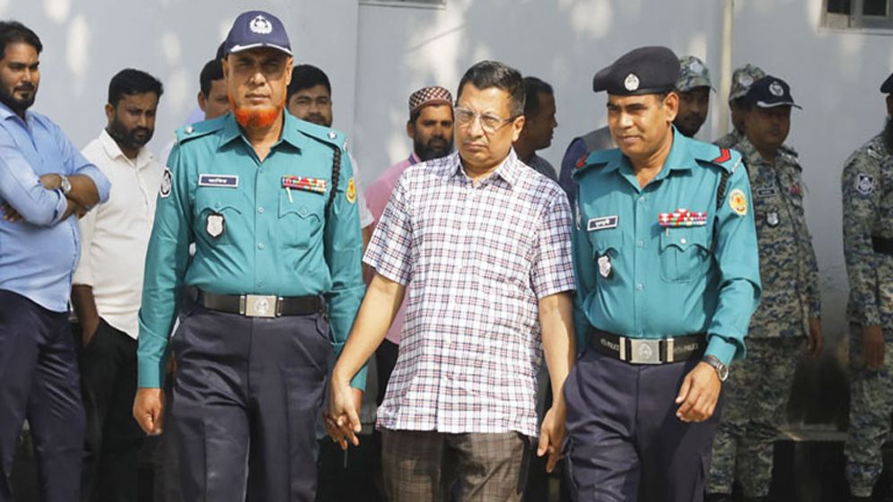 সাবেক আইজিপি মামুনের রায় নিয়ে চরম অসন্তোষ