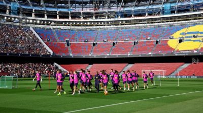 ৯০৫ দিন পর ন্যু ক্যাম্পে ফিরছে বার্সেলোনা