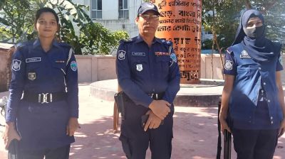 কুমিল্লার টাউন হলে বিএনপির দুপক্ষের সমাবেশ ঘিরে উত্তেজনা